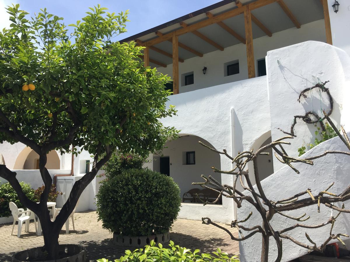 Petrusa Hotel 2*